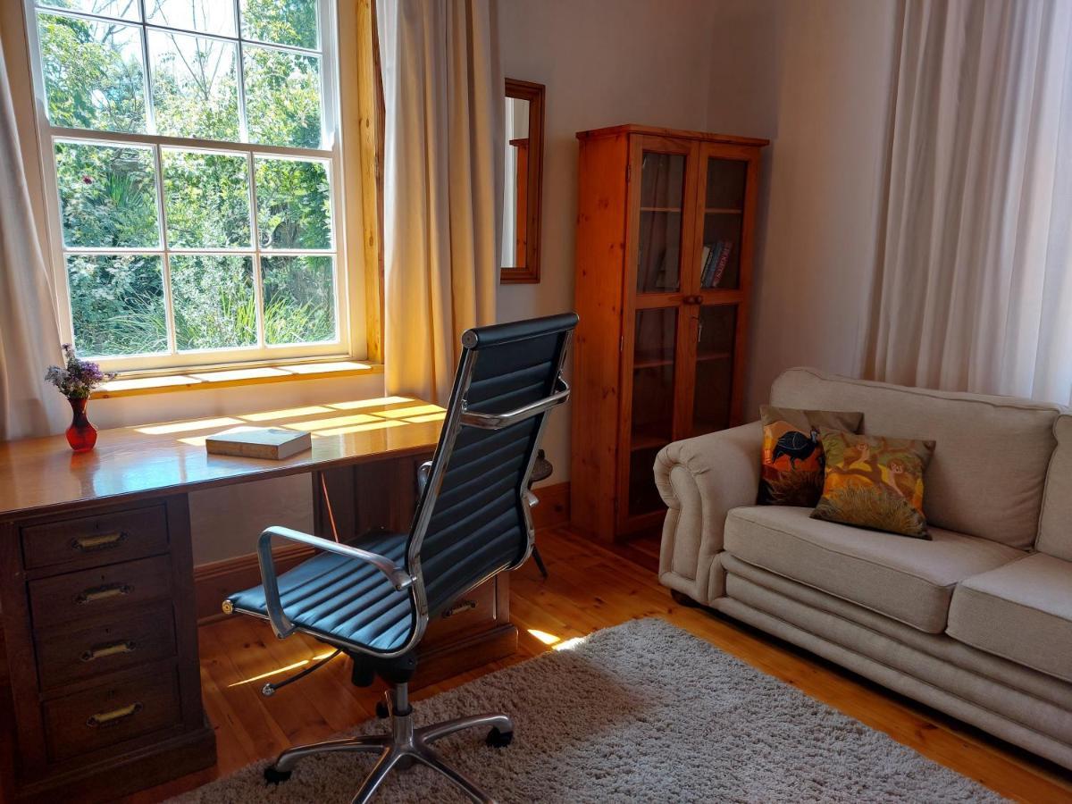 Bethesda Tower Accommodation Nieu-Bethesda Kültér fotó
